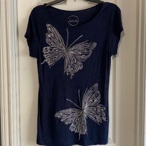 🎈💥SALE! Adorable blue butterfly t-shirt sz med